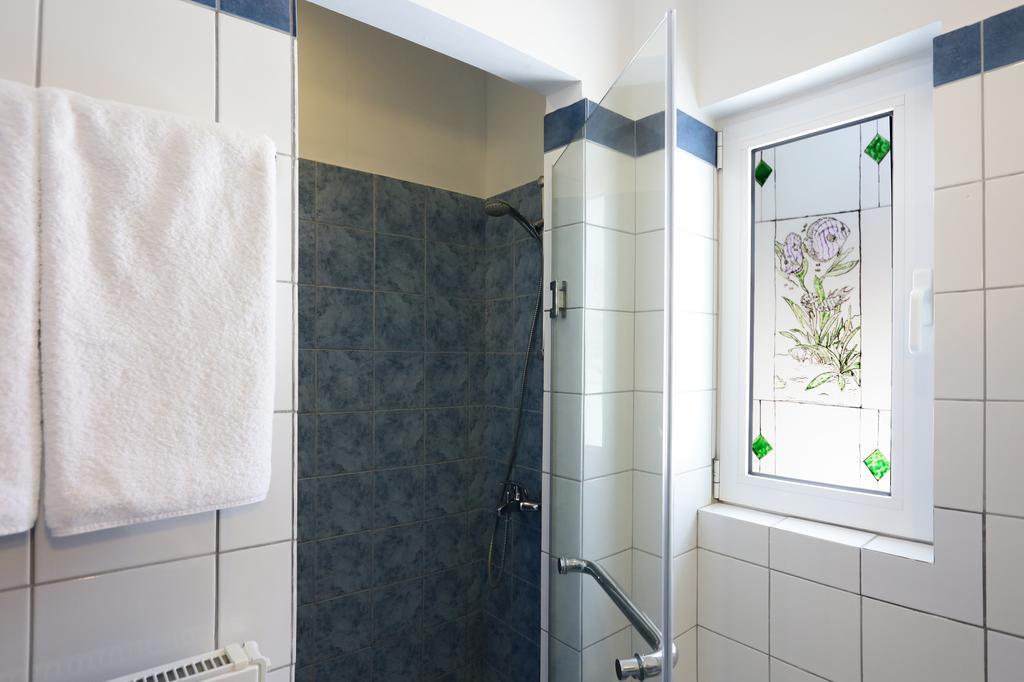 Eleonas Hotel Ровиес Номер фото